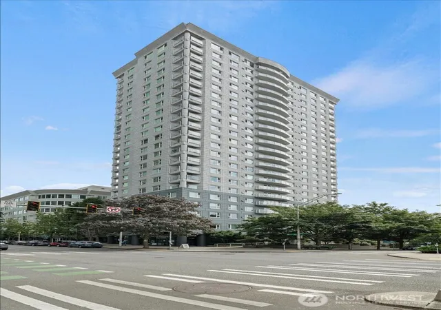 Photo 2 of Condo for sale at 121 Vine St #1404, Seattle, WA 98121 | MLS# NWM2589200 | Listing updated on 2026-10-02