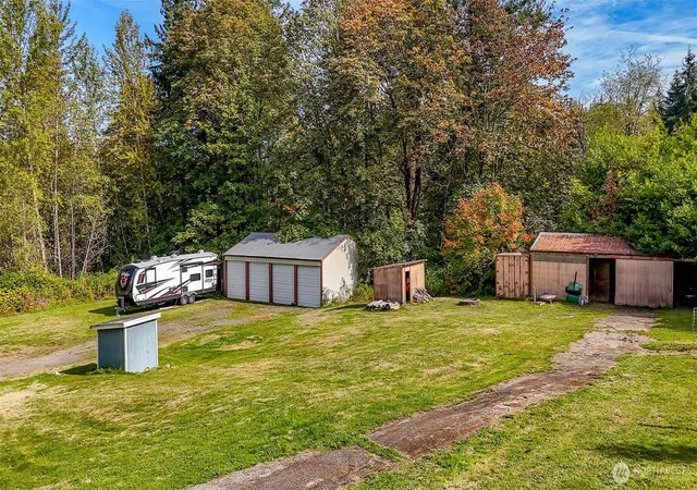 Photo 3 of Single family home for sale at 15654 SE 224th Street, Kent, WA 98042 | MLS# NWM2589203 | Listing updated on 2026-10-07