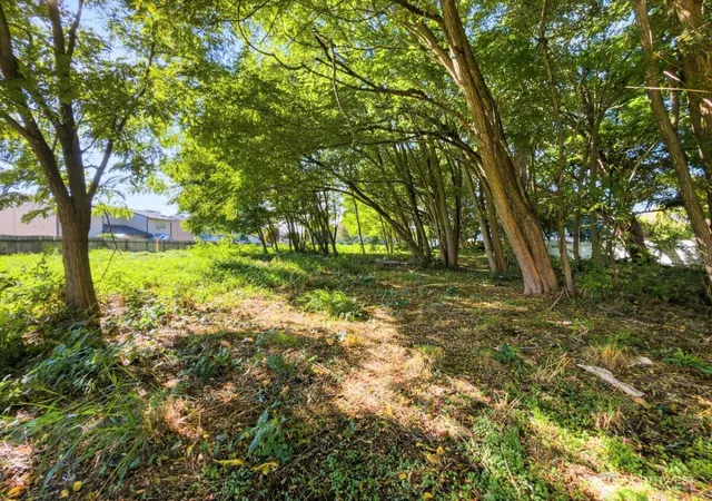 Photo 4 of Land for sale at 5706 Parker Rd E, Sumner, WA 98390 | MLS# NWM2589206 | Listing updated on 2026-10-01