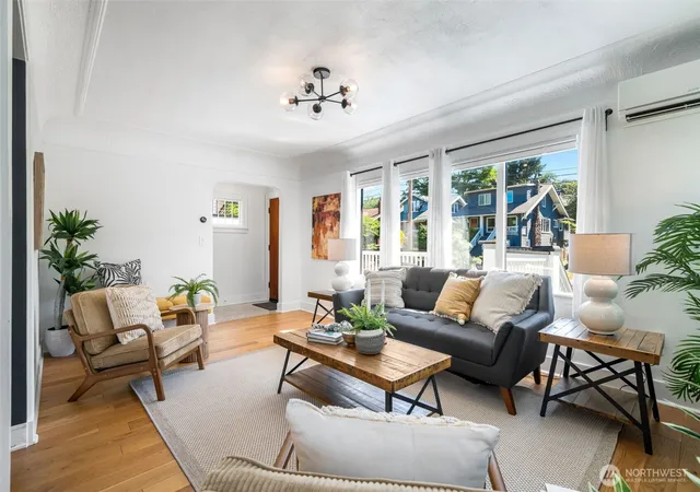 Photo 4 of Single family home for sale at 6525 3rd Avenue NW, Seattle, WA 98117 | MLS# NWM2589207 | Listing updated on 2026-10-01