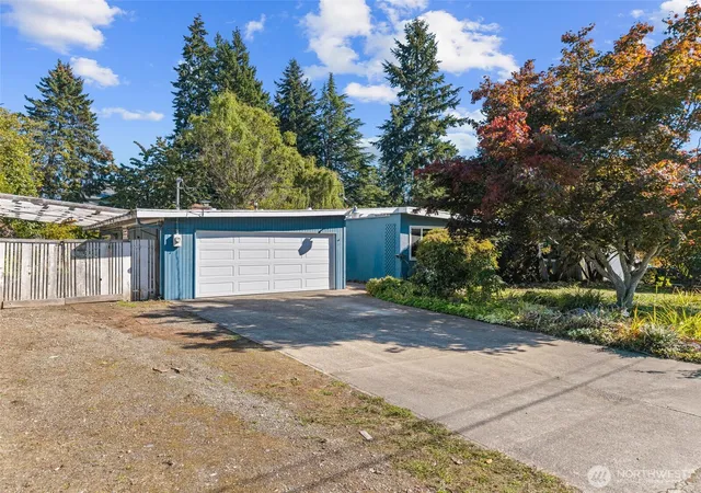 Photo 1 of Single family home for sale at 25708 135th Place Se, Kent, WA 98042 | MLS# NWM2589209 | Listing updated on 2026-10-02