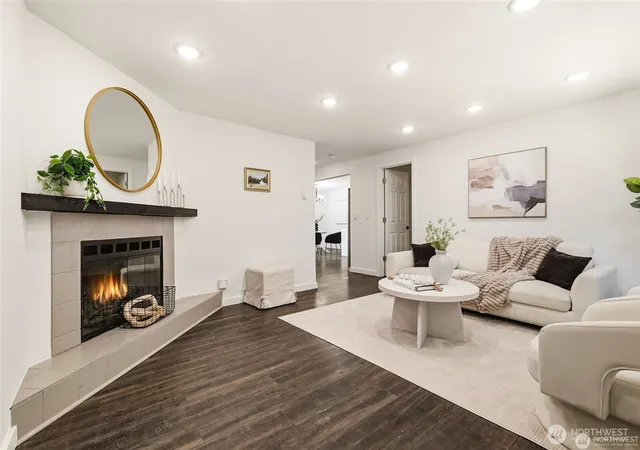 Photo 4 of Single family home for sale at 12042 14th Avenue NE, Seattle, WA 98125 | MLS# NWM2589211 | Listing updated on 2026-10-01