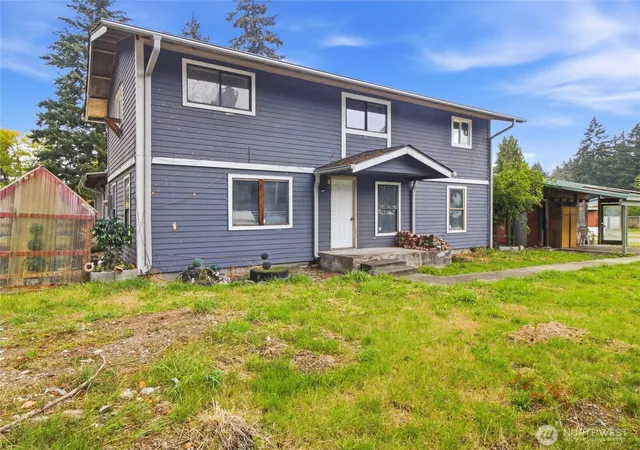 Photo 1 of Single family home for sale at 1123 Military Rd E, Tacoma, WA 98445 | MLS# NWM2589213 | Listing updated on 2026-10-09