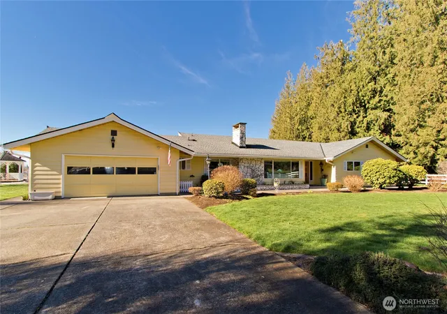 Photo 3 of Single family home for sale at 39811 272nd Avenue Se, Enumclaw, WA 98022 | MLS# NWM2589214 | Listing updated on 2026-10-01