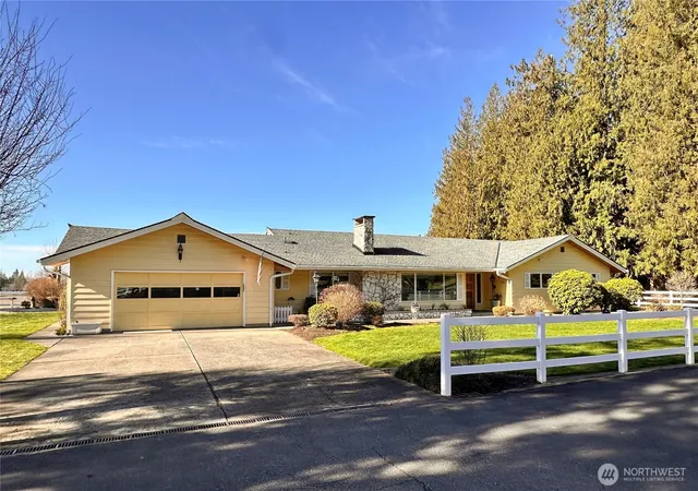 Photo 4 of Single family home for sale at 39811 272nd Avenue SE, Enumclaw, WA 98022 | MLS# NWM2589214 | Listing updated on 2026-10-01