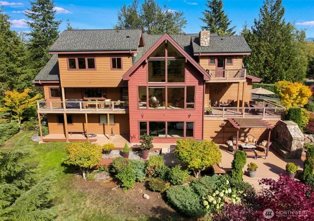 Photo 3 of Single family home for sale at 16307 Reserve Dr SE, North Bend, WA 98045 | MLS# NWM2589217 | Listing updated on 2026-10-02