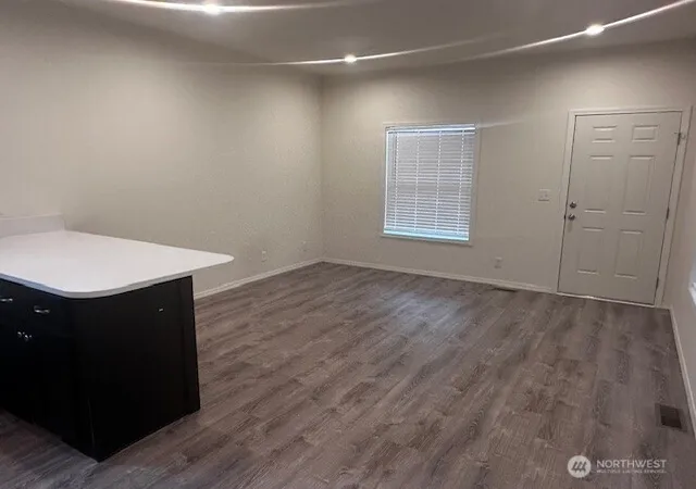 Photo 2 of Manufactured home for sale at 2101 S 324th Street #188, Federal Way, WA 98003 | MLS# NWM2589219 | Listing updated on 2026-09-30