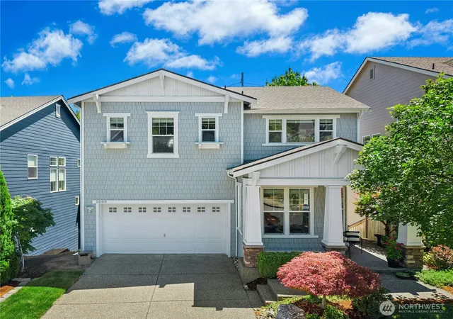 Photo 3 of Single family home for sale at 5080 163rd Place Se, Bellevue, WA 98006 | MLS# NWM2589224 | Listing updated on 2026-10-01