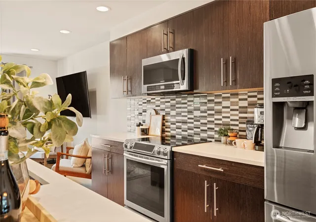 Photo 4 of Townhouse for sale at 1459 S Columbian Way, Seattle, WA 98144 | MLS# NWM2589229 | Listing updated on 2026-10-02
