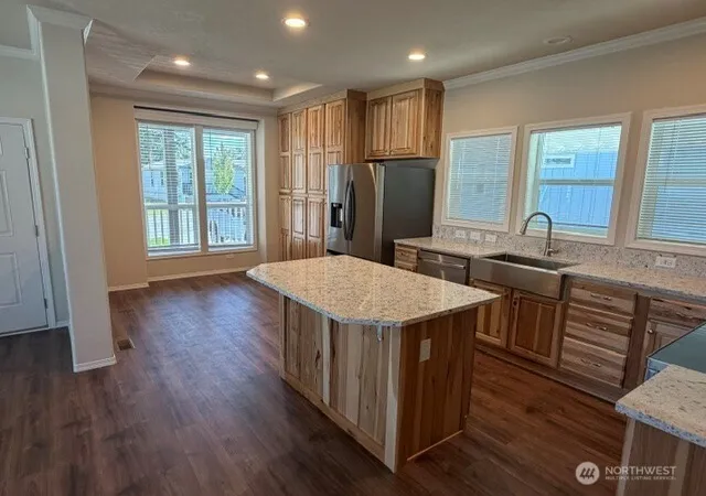 Photo 3 of Manufactured home for sale at 2101 S 324th Street #7, Federal Way, WA 98003 | MLS# NWM2589237 | Listing updated on 2026-09-30
