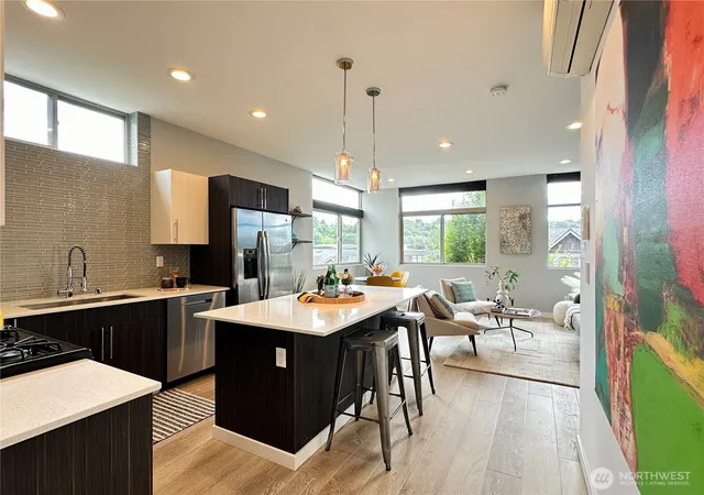 Photo 4 of Townhouse for sale at 3638 Courtland Pl S #B, Seattle, WA 98144 | MLS# NWM2589241 | Listing updated on 2026-10-02