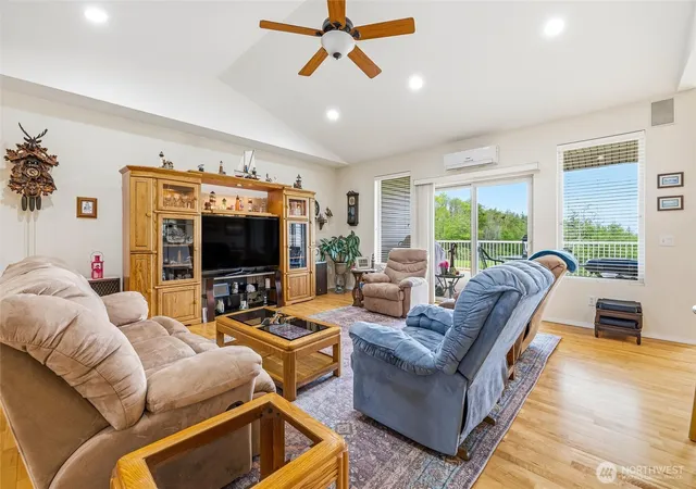 Photo 4 of Single family home for sale at 2700 Brown Rd, Ferndale, WA 98248 | MLS# NWM2589245 | Listing updated on 2026-10-01
