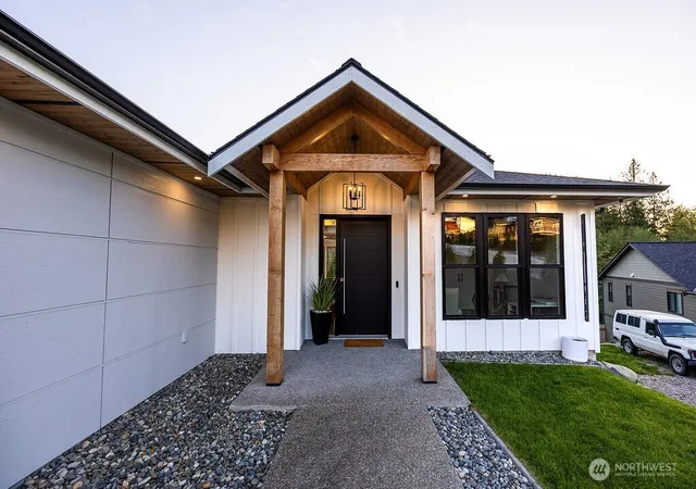 Photo 3 of Single family home for sale at 24026 Dolphin Ln, Mount Vernon, WA 98274 | MLS# NWM2589247 | Listing updated on 2026-10-01