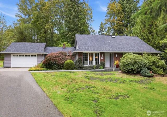 Single family home for sale at 12300 SE 235th Street, Kent, WA 98031 | MLS# NWM2589258