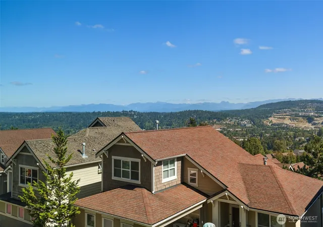 Photo 1 of Single family home for sale at 581 Mountain View Ln NW, Issaquah, WA 98027 | MLS# NWM2589260 | Listing updated on 2026-10-01