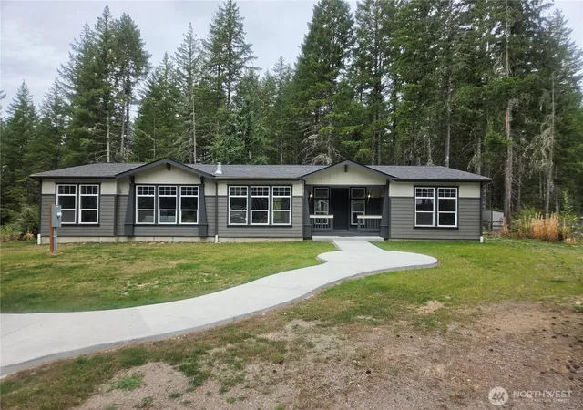 Photo 3 of Manufactured home for sale at 15513 135th Street Ct Nw, Gig Harbor, WA 98329 | MLS# NWM2589275 | Listing updated on 2026-10-01