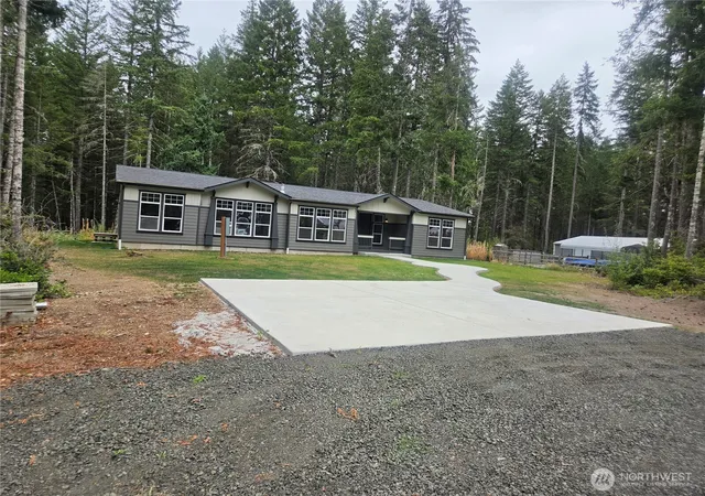 Photo 3 of Manufactured home for sale at 15513 135th Street Ct NW, Gig Harbor, WA 98329 | MLS# NWM2589275 | Listing updated on 2026-10-01