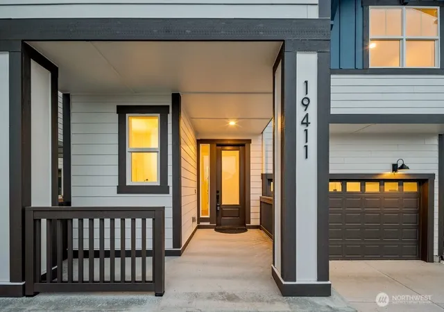 Photo 3 of Single family home for sale at 19411 118th Ave Se (homesite #3), Kent, WA 98031 | MLS# NWM2589278 | Listing updated on 2026-10-01