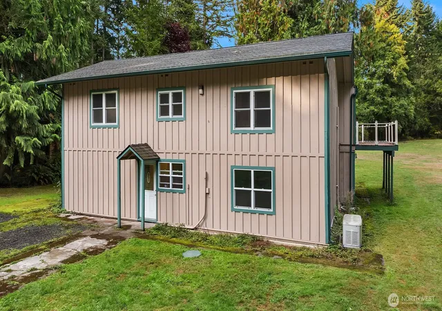 Photo 3 of Single family home for sale at 20965 Port Gamble Rd NE, Poulsbo, WA 98370 | MLS# NWM2589287 | Listing updated on 2026-10-02