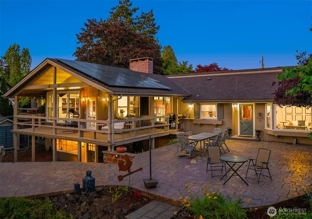 Photo 4 of Single family home for sale at 405 Lakeshore Dr, Centralia, WA 98531 | MLS# NWM2589288 | Listing updated on 2026-10-01
