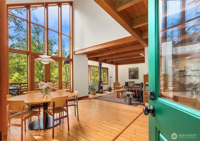 Photo 3 of Single family home for sale at 4140 Lytle Rd Ne, Bainbridge Island, WA 98110 | MLS# NWM2589290 | Listing updated on 2026-10-01