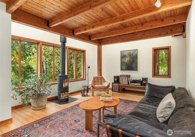 Photo 3 of Single family home for sale at 4140 Lytle Rd NE, Bainbridge Island, WA 98110 | MLS# NWM2589290 | Listing updated on 2026-10-01