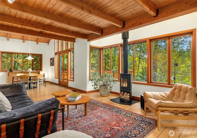 Photo 4 of Single family home for sale at 4140 Lytle Rd NE, Bainbridge Island, WA 98110 | MLS# NWM2589290 | Listing updated on 2026-10-01