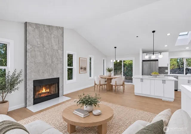 Photo 3 of Single family home for sale at 10238 Renton Ave S, Seattle, WA 98178 | MLS# NWM2589310 | Listing updated on 2026-10-16