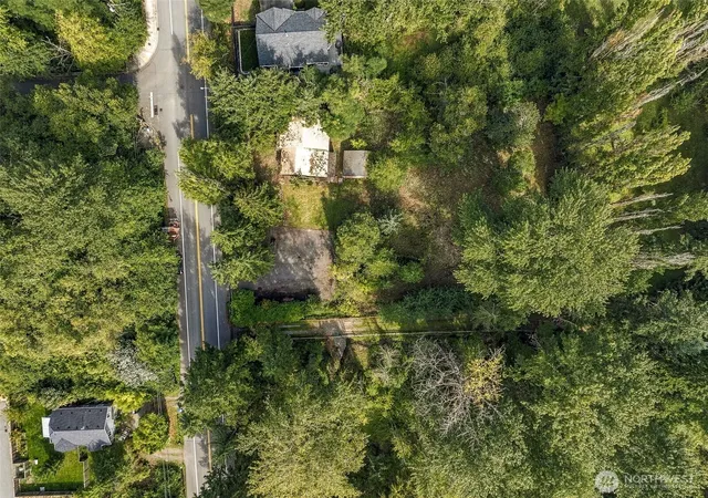 Photo 3 of Single family home for sale at 19920 80th Avenue NE, Kenmore, WA 98028 | MLS# NWM2589314 | Listing updated on 2026-10-02