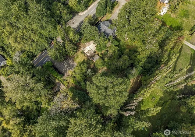 Photo 4 of Single family home for sale at 19920 80th Avenue NE, Kenmore, WA 98028 | MLS# NWM2589314 | Listing updated on 2026-10-02