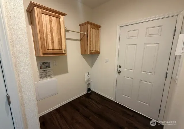 Photo 3 of Manufactured home for sale at 2101 S 324th Street #19, Federal Way, WA 98003 | MLS# NWM2589315 | Listing updated on 2026-09-30