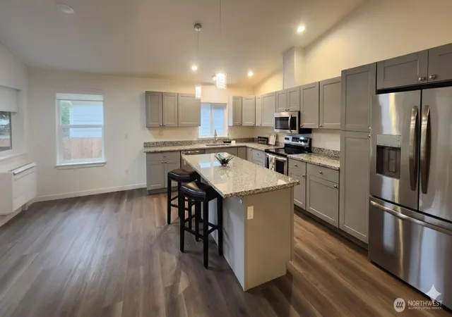 Photo 4 of Single family home for sale at 371 Centaurus Ave SW, Ocean Shores, WA 98569 | MLS# NWM2589318 | Listing updated on 2026-10-01