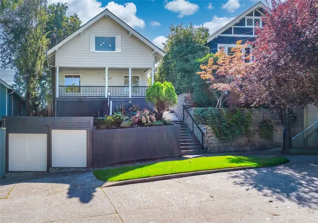 Photo 2 of Single family home for sale at 317 Ne 58th Street, Seattle, WA 98105 | MLS# NWM2589320 | Listing updated on 2026-10-23