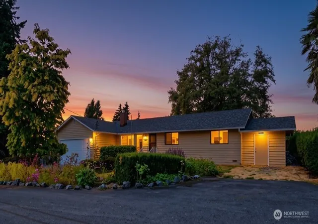Single family home for sale at 4309 177th Place SW, Lynnwood, WA 98037 | MLS# NWM2589322