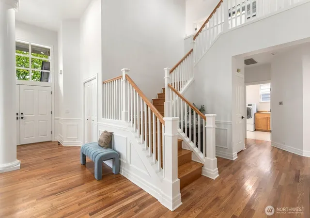 Photo 3 of Single family home for sale at 3429 Lincoln Ave Ne, Renton, WA 98056 | MLS# NWM2589325 | Listing updated on 2026-10-03
