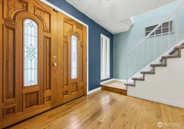 Photo 4 of Single family home for sale at 29336 13th Avenue S, Federal Way, WA 98003 | MLS# NWM2589327 | Listing updated on 2026-10-10