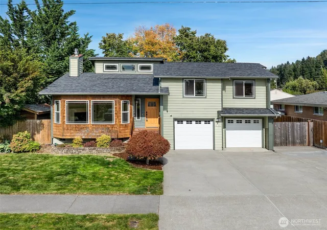 Single family home for sale at 1709 2nd Street NE, Auburn, WA 98002 | MLS# NWM2589360