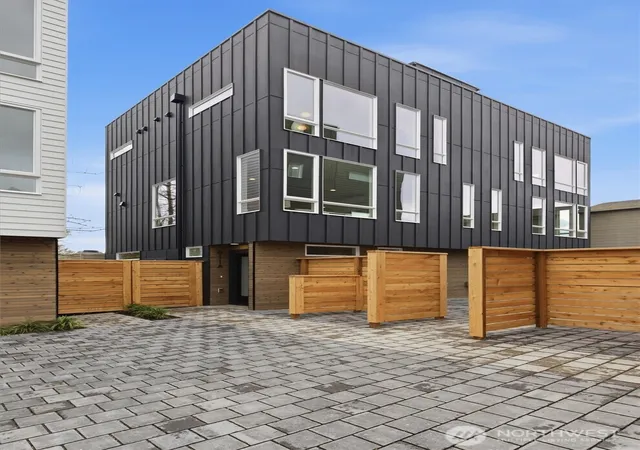 Townhouse for sale at 811 NW 63rd Street #A, Seattle, WA 98107 | MLS# NWM2589365