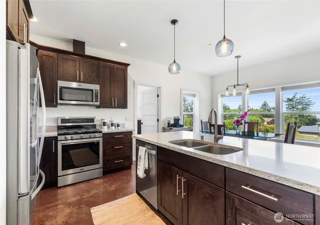 Photo 4 of Single family home for sale at 1325 Great Horned Owl Ln, Oak Harbor, WA 98277 | MLS# NWM2589367 | Listing updated on 2026-10-01