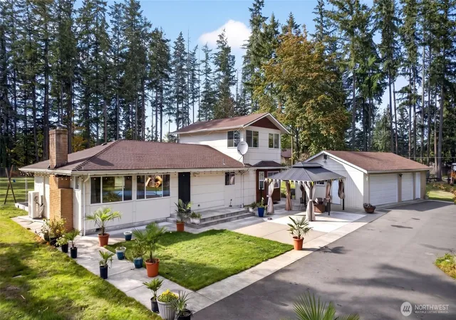 Photo 3 of Single family home for sale at 15818 SE 287th Street, Kent, WA 98042 | MLS# NWM2589376 | Listing updated on 2026-10-09