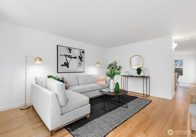 Photo 3 of Townhouse for sale at 6726 35th Place S, Seattle, WA 98118 | MLS# NWM2589390 | Listing updated on 2026-10-01