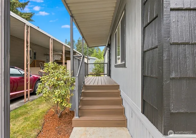 Photo 2 of Manufactured home for sale at 2500 S 370th Street #9, Federal Way, WA 98003 | MLS# NWM2589401 | Listing updated on 2026-10-01