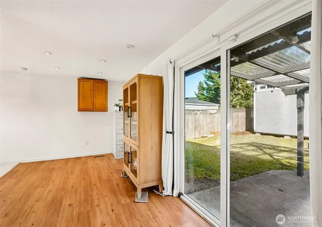 Photo 3 of Single family home for sale at 30628 2nd Avenue Sw, Federal Way, WA 98023 | MLS# NWM2589405 | Listing updated on 2026-10-12