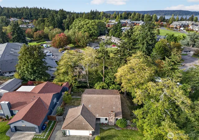 Photo 3 of Single family home for sale at 6401 N 51st Street, Tacoma, WA 98407 | MLS# NWM2589416 | Listing updated on 2026-10-01