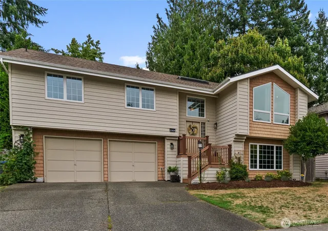 Photo 1 of Single family home for sale at 21828 Se 236th Place, Maple Valley, WA 98038 | MLS# NWM2589417 | Listing updated on 2026-10-06