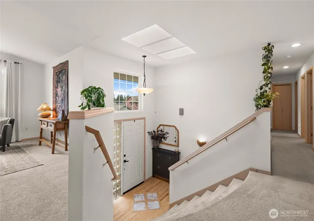 Photo 3 of Single family home for sale at 21828 Se 236th Place, Maple Valley, WA 98038 | MLS# NWM2589417 | Listing updated on 2026-10-06