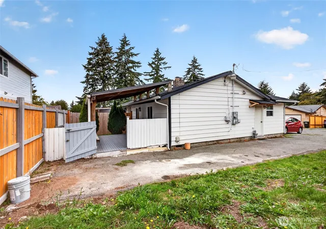 Photo 2 of Single family home for sale at 19907 33rd Avenue S, Sea Tac, WA 98188 | MLS# NWM2589418 | Listing updated on 2026-10-02
