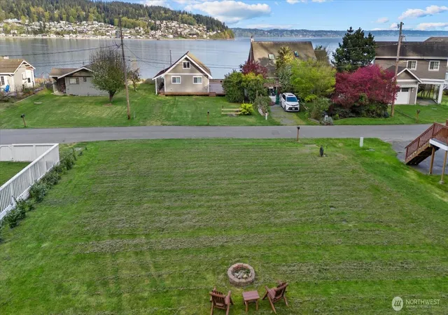 Photo 1 of Land for sale at 3697 Driftwood Dr, Clinton, WA 98236 | MLS# NWM2589432 | Listing updated on 2026-09-30