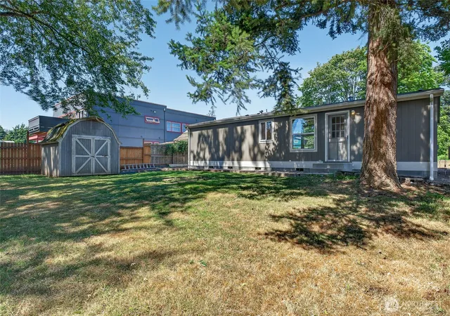 Photo 3 of Manufactured home for sale at 3015 Birchwood Ave, Bellingham, WA 98225 | MLS# NWM2589439 | Listing updated on 2026-10-01