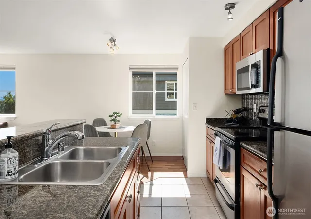 Photo 4 of Condo for sale at 300 10th Avenue #B409, Seattle, WA 98122 | MLS# NWM2589452 | Listing updated on 2026-10-02